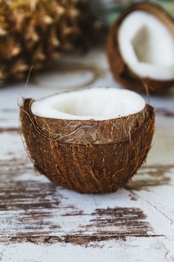 The Truth About Coconut Oil: Separating Fact from Fiction